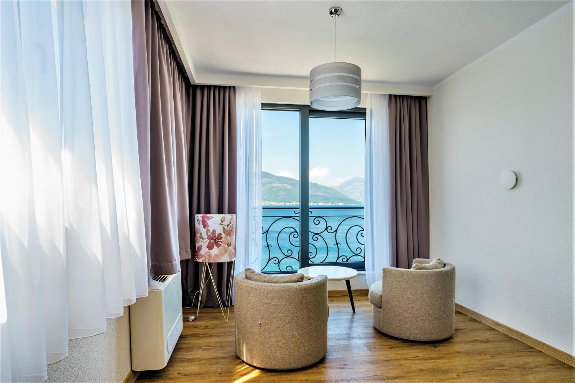 Beachfront Villa Pearl Of Adria Krasići Exteriör bild