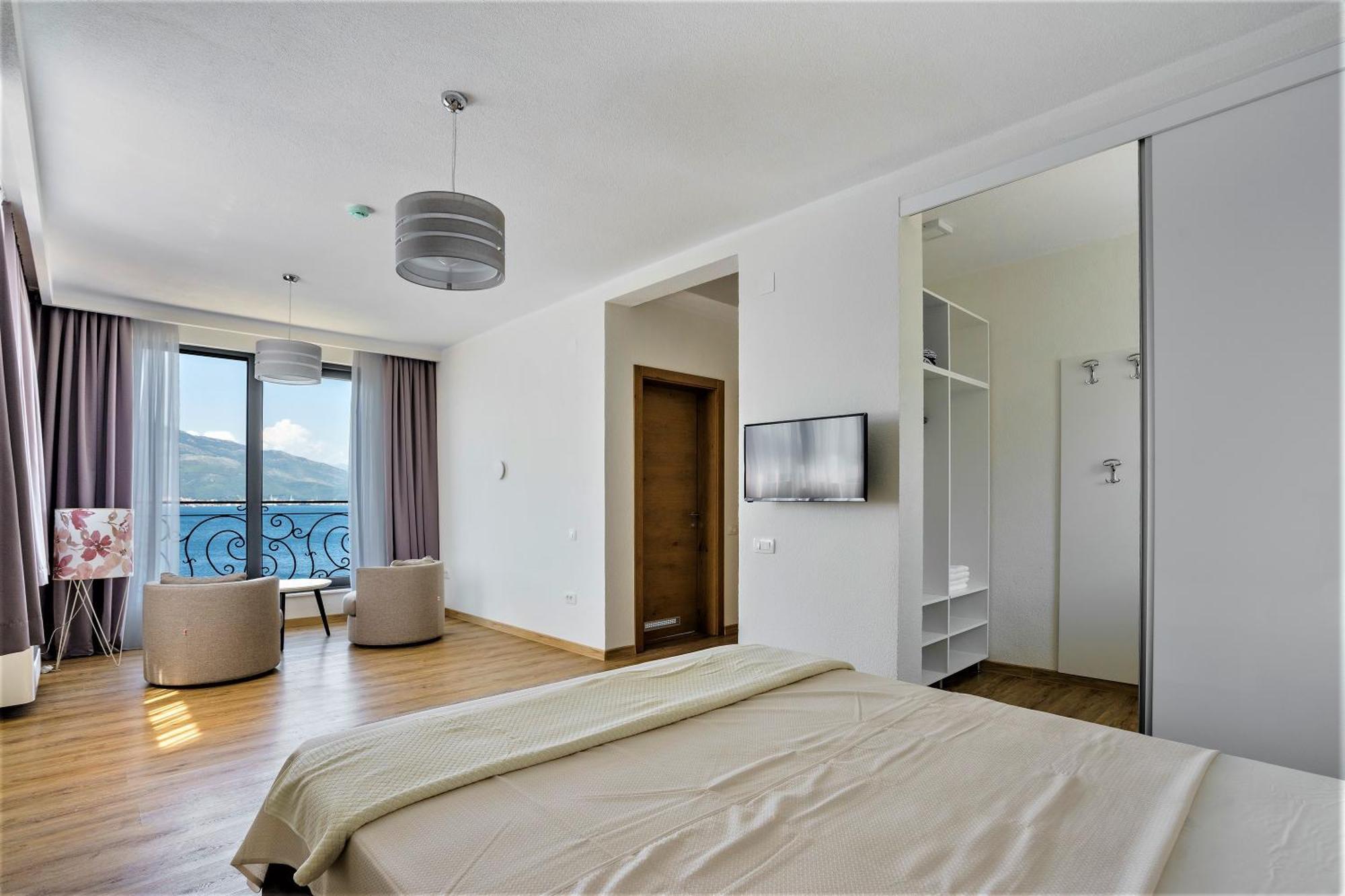 Beachfront Villa Pearl Of Adria Krasići Exteriör bild